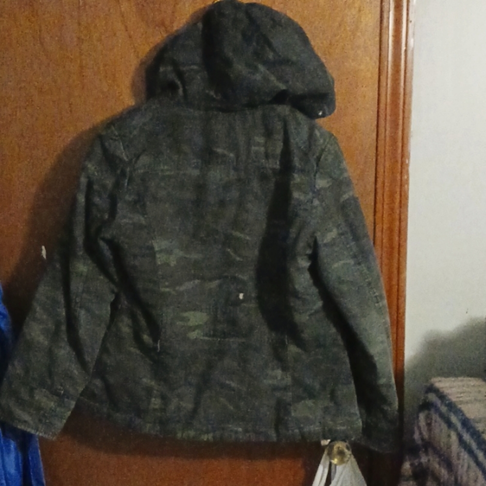 Camo jacket - Picture 4 of 4